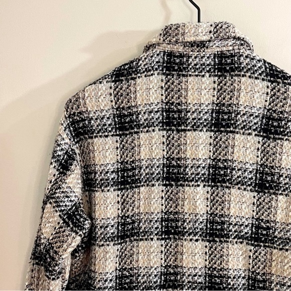 Zara Women’s Chunky Tweed Plaid Shacket - Picture 8 of 15